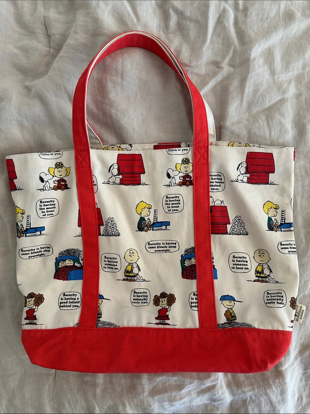 Uniqlo Red and Cream Peanuts Comic Canvas Tote